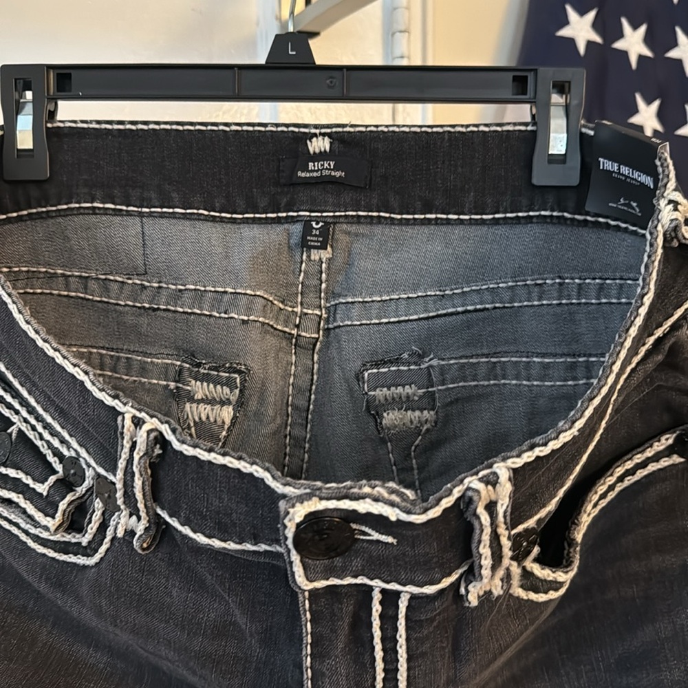 True Religion Jean’s - Picture 4 of 7